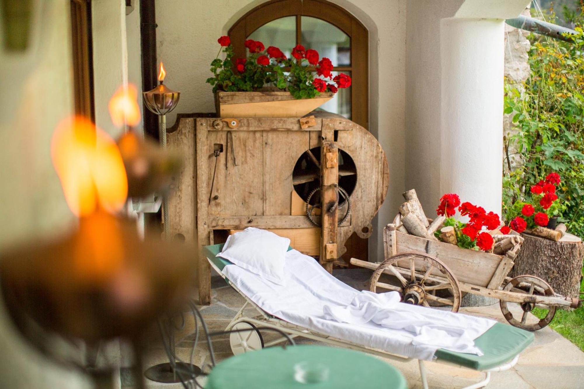 Al Plan Hotel Oldtimer Dolomites St. Vigil Exterior foto