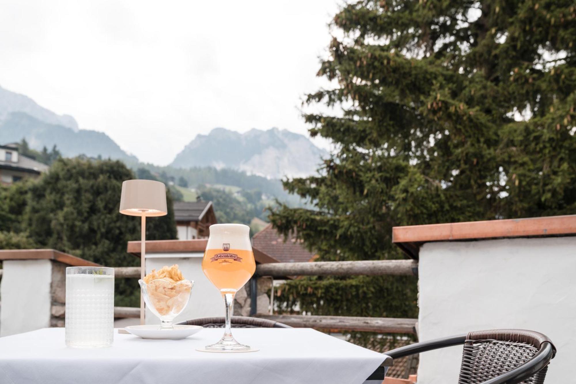 Al Plan Hotel Oldtimer Dolomites St. Vigil Exterior foto