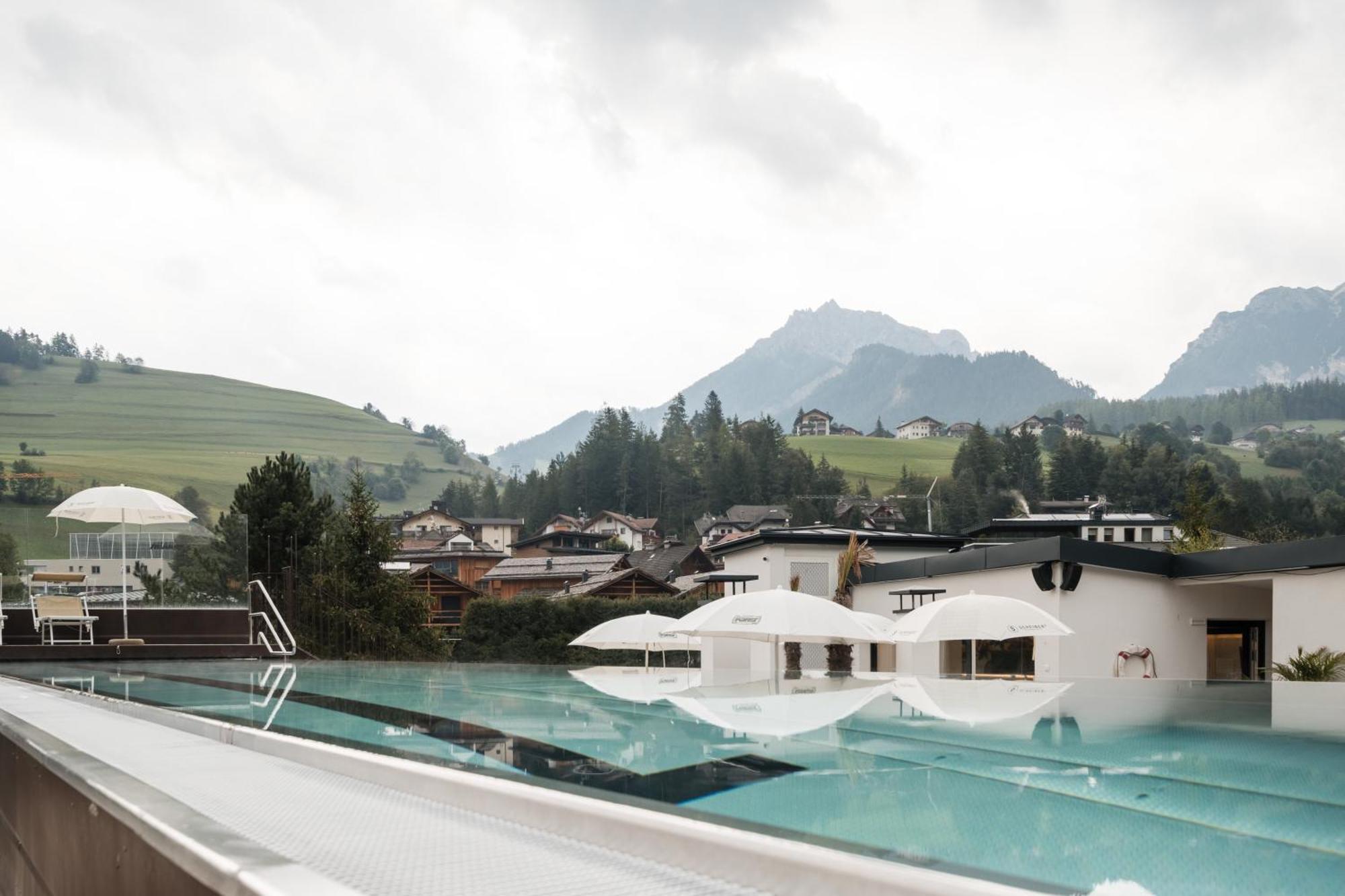 Al Plan Hotel Oldtimer Dolomites St. Vigil Exterior foto